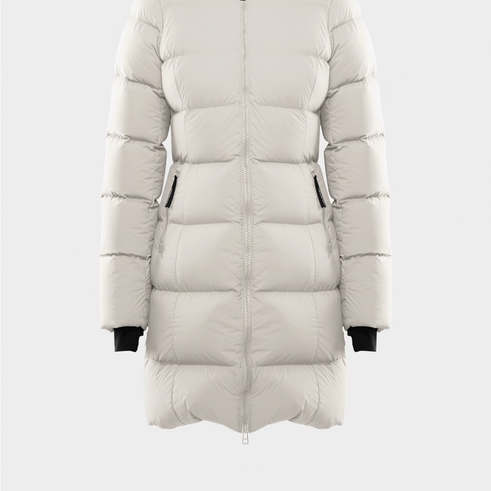 Aritzia puffer jacket THE SUPERSNUG PUFF™ MID